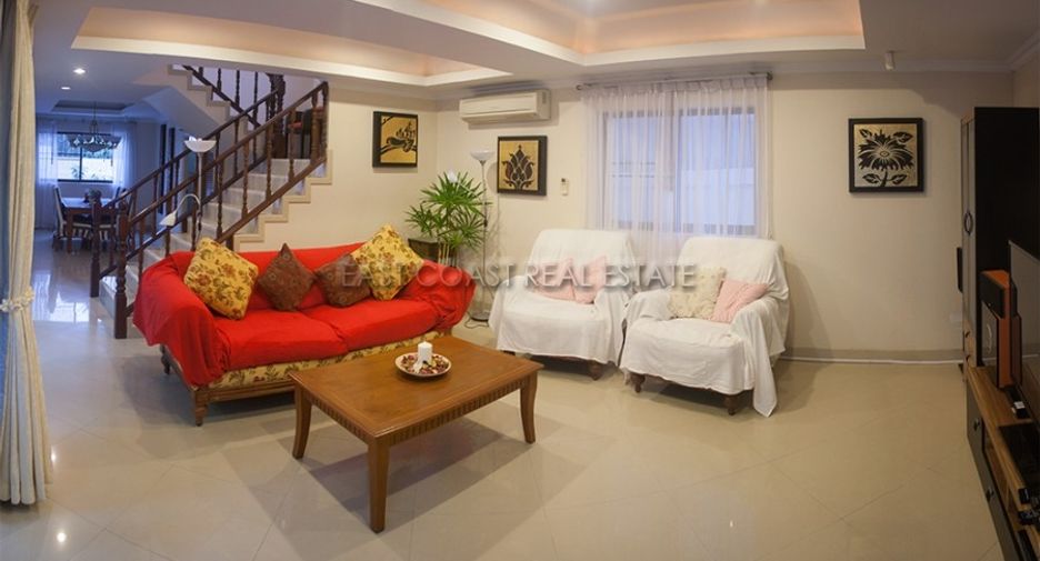 For rent 3 Beds house in Pratumnak, Pattaya