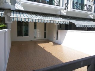 For sale and for rent 3 bed office in Suan Luang, Bangkok