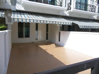 For rent and for sale 3 bed office in Suan Luang, Bangkok