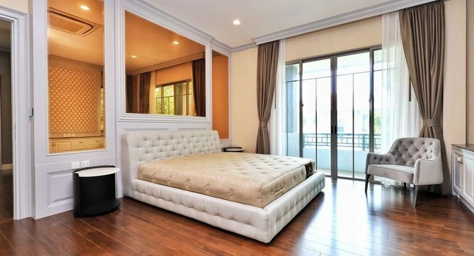 Продажа 4 спальни дом в Банг Кхае, Бангкок