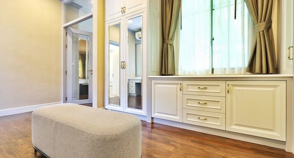 Продажа 4 спальни дом в Банг Кхае, Бангкок