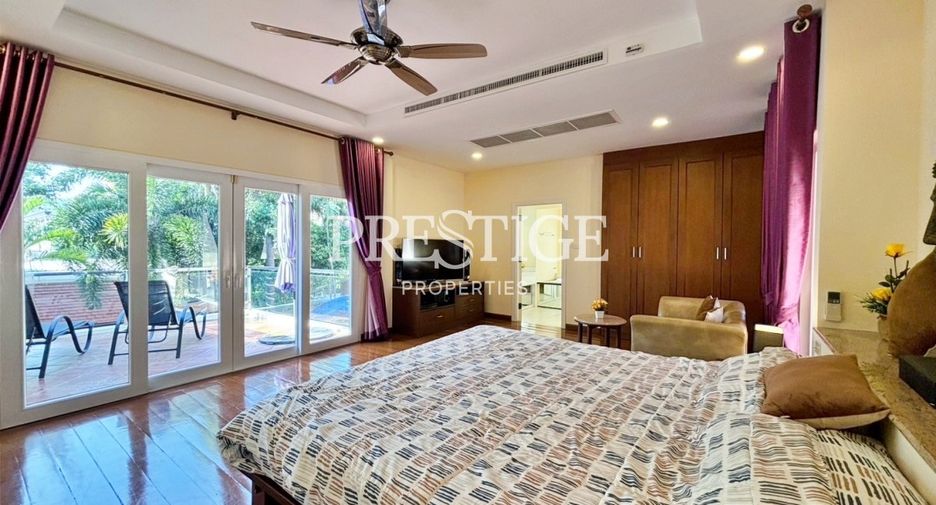 For sale 4 bedrooms house in Bang Lamung, Chonburi
