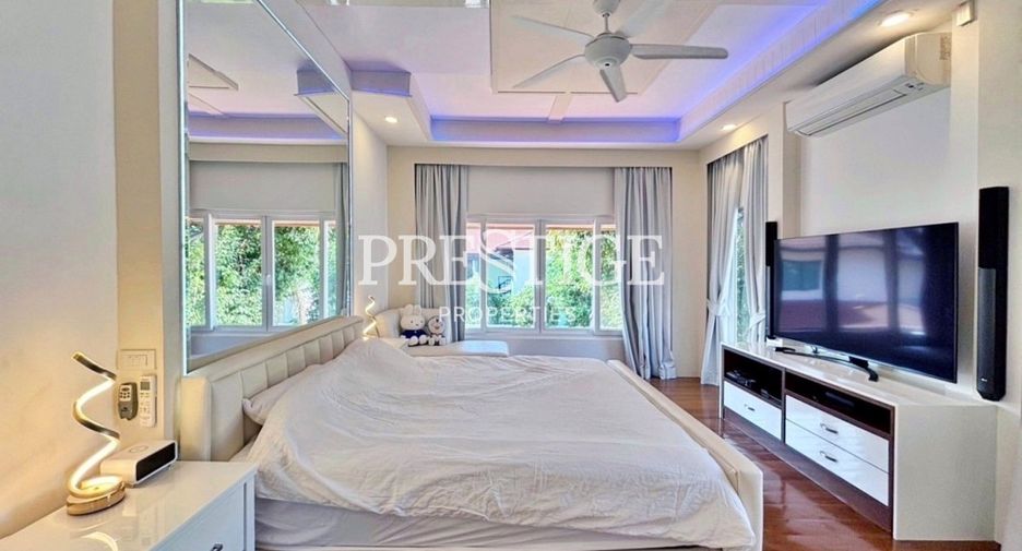 For sale 4 bedrooms house in Bang Lamung, Chonburi
