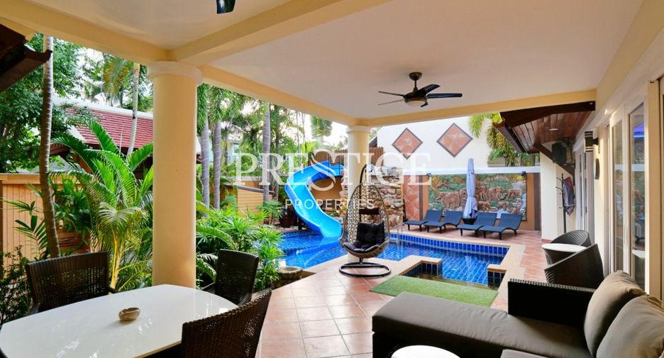 For sale 4 bedrooms house in Bang Lamung, Chonburi
