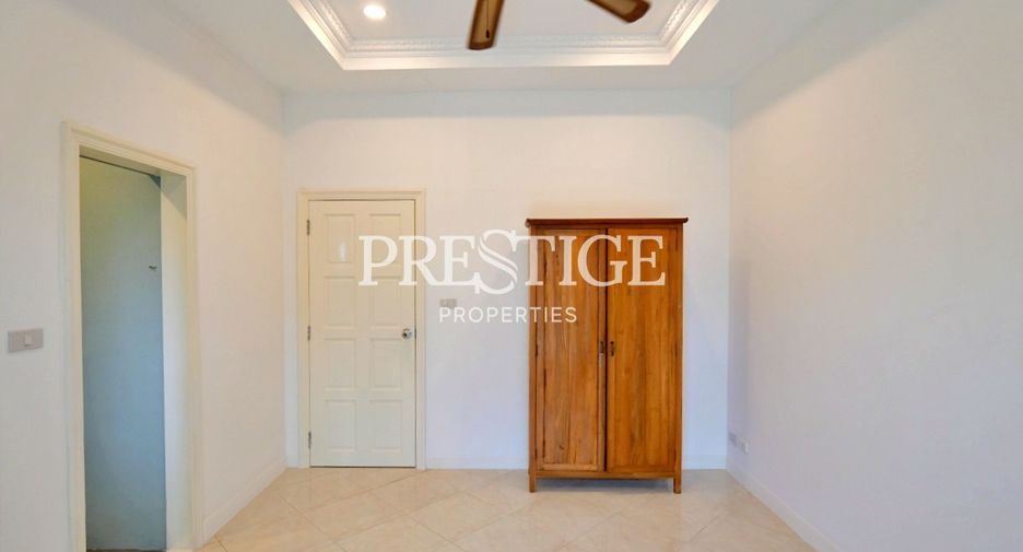 Casa en venta y en alquiler de 6 habitaciones en Bang Lamung, Chonburi