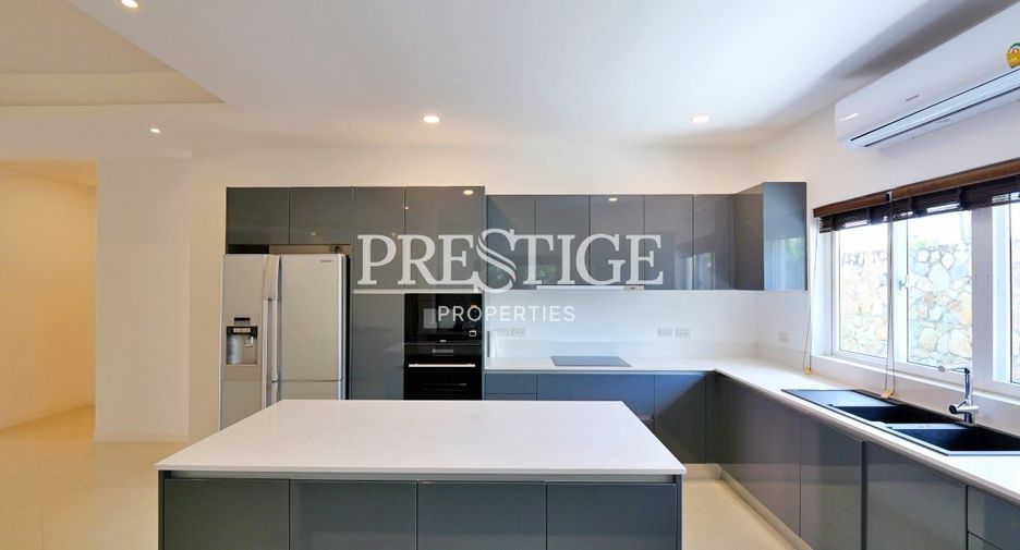 Casa en venta y en alquiler de 6 habitaciones en Bang Lamung, Chonburi