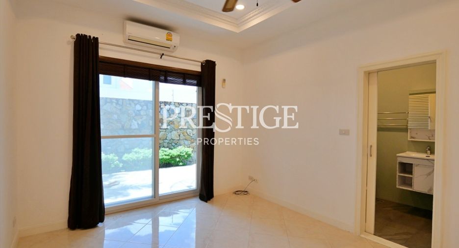 Casa en venta y en alquiler de 6 habitaciones en Bang Lamung, Chonburi