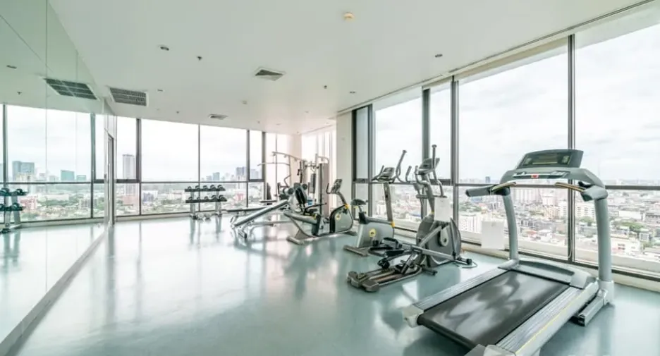 For rent studio condo in Phaya Thai, Bangkok