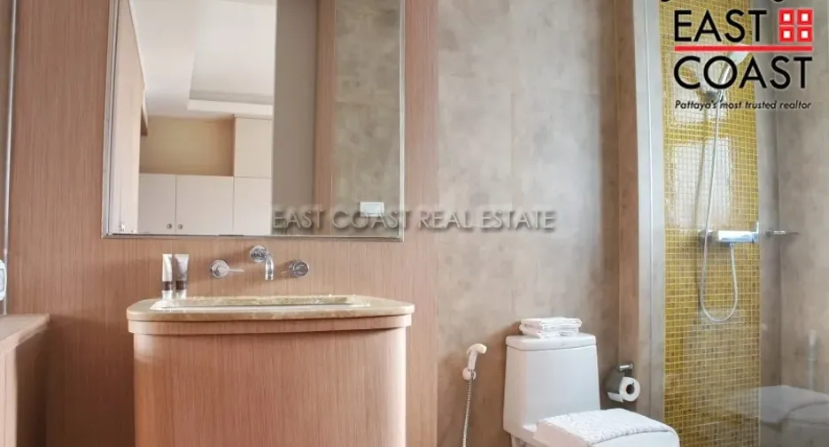 For rent 2 bedrooms condo in Bang Lamung, Chonburi
