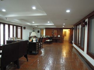 出租 3 卧室 公寓式住宅 在 Khlong Toei, 曼谷