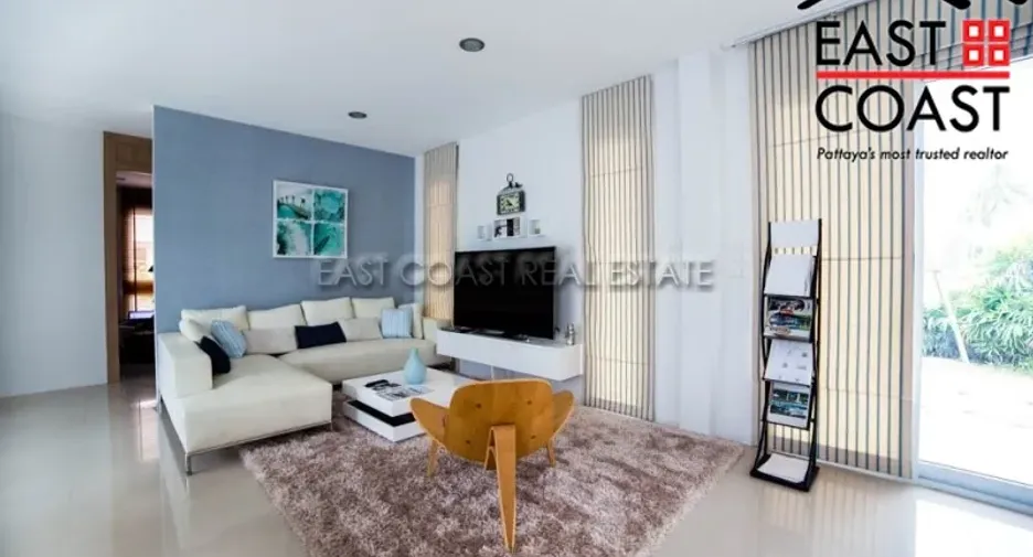For sale 4 bedrooms house in Ban Bueng, Chonburi