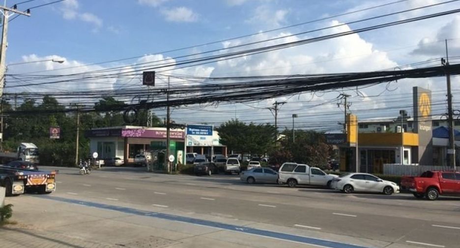 Local comercial en venta en Si Racha, Chonburi
