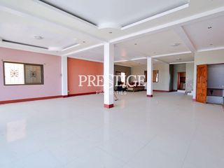 For sale 4 bed retail Space in East Pattaya, Pattaya