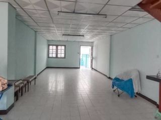 For sale 2 bed townhouse in Mueang Nakhon Pathom, Nakhon Pathom