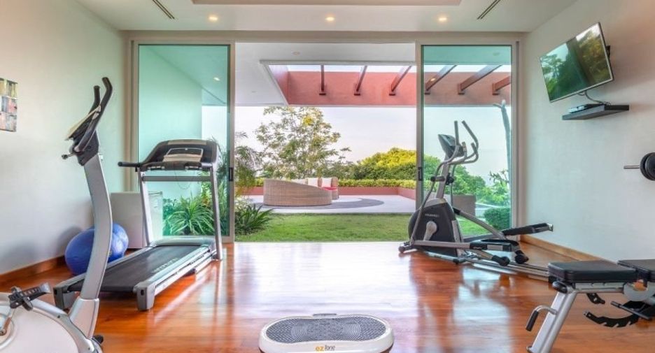 For rent and for sale 6 bedrooms villa in Kathu, Phuket
