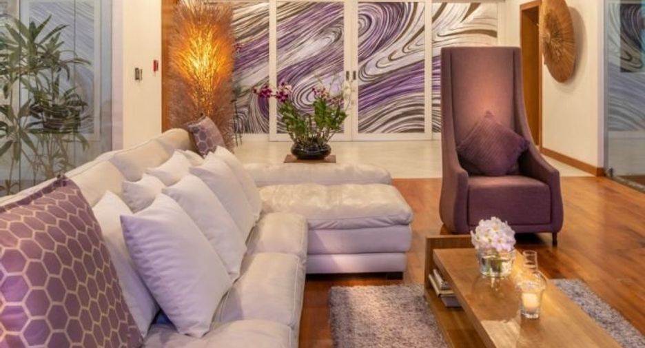 For rent and for sale 6 bedrooms villa in Kathu, Phuket