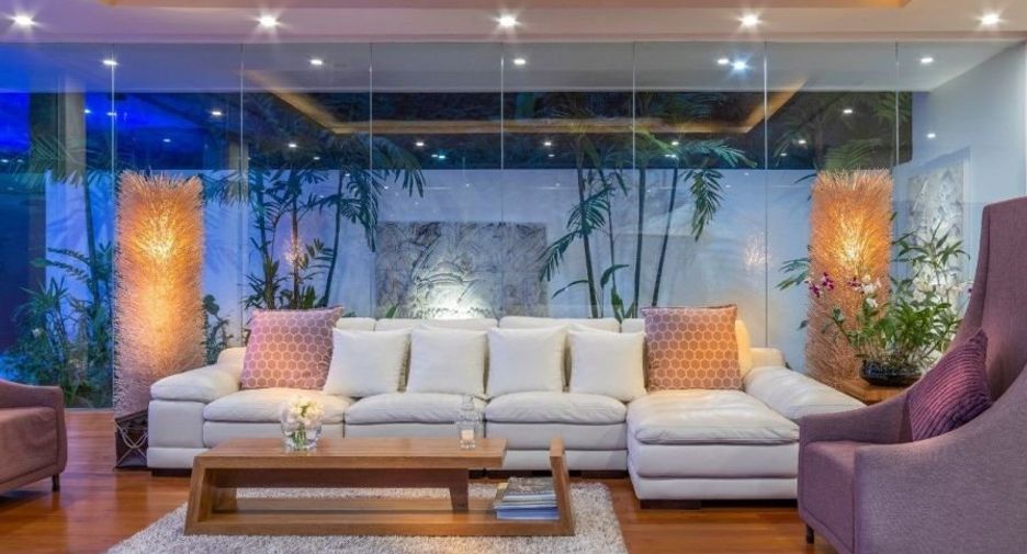 For rent and for sale 6 bedrooms villa in Kathu, Phuket