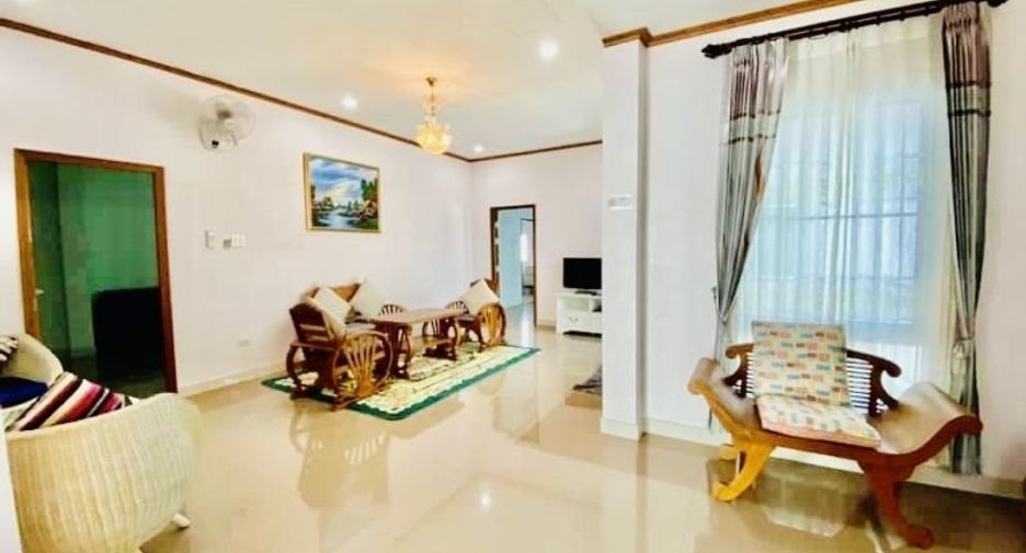 Casa en alquiler y en venta de 5 habitaciones en Bang Lamung, Chonburi
