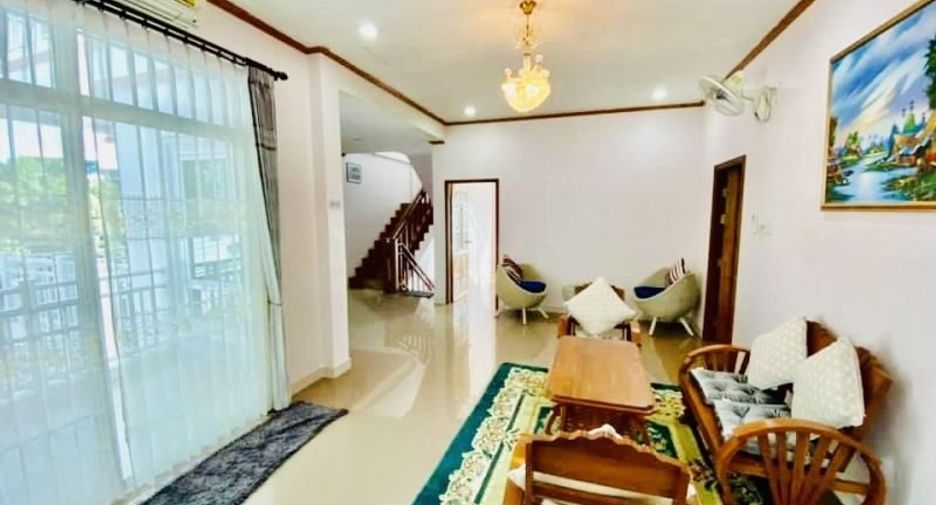 Casa en alquiler y en venta de 5 habitaciones en Bang Lamung, Chonburi