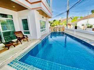 For rent and for sale 5 bedrooms house in Bang Lamung, Chonburi