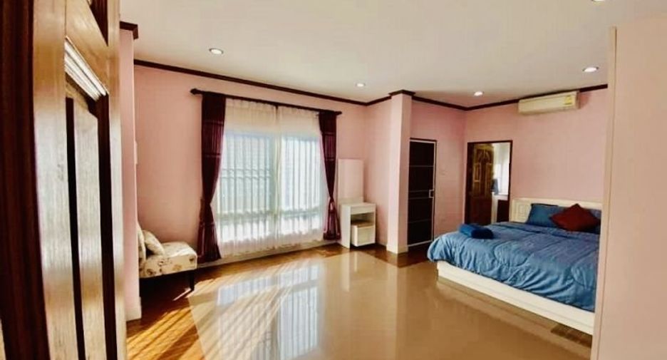 Casa en alquiler y en venta de 5 habitaciones en Bang Lamung, Chonburi
