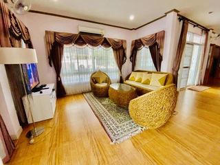 For rent and for sale 5 bedrooms house in Bang Lamung, Chonburi
