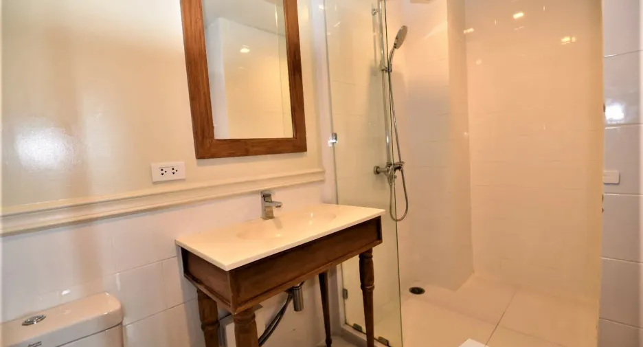 For sale 2 bed condo in Hua Hin, Prachuap Khiri Khan