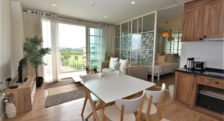 For sale 2 bed condo in Hua Hin, Prachuap Khiri Khan