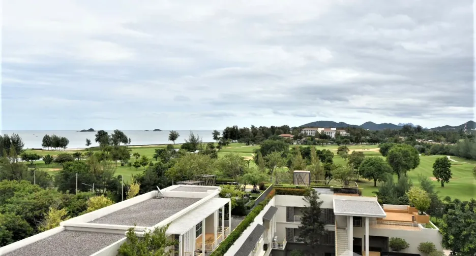 For sale 2 bed condo in Hua Hin, Prachuap Khiri Khan