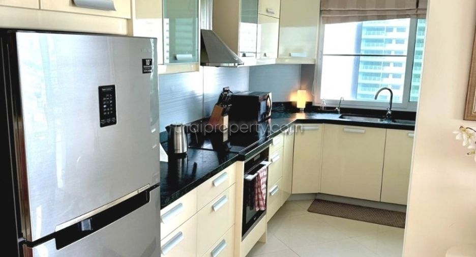 For sale 1 bed condo in Pratumnak, Pattaya