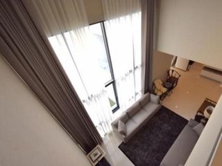 For sale 4 Beds house in Huai Khwang, Bangkok