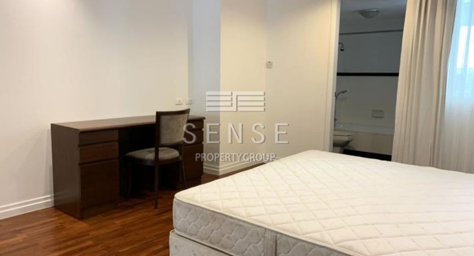 Wohnung zur Miete mit 3 Zimmer in Watthana, Bangkok