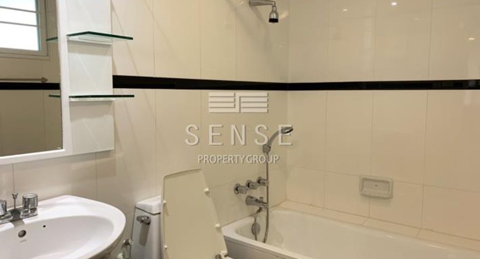 Wohnung zur Miete mit 3 Zimmer in Watthana, Bangkok