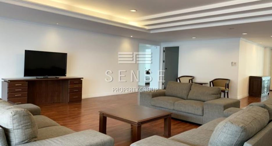 Wohnung zur Miete mit 3 Zimmer in Watthana, Bangkok
