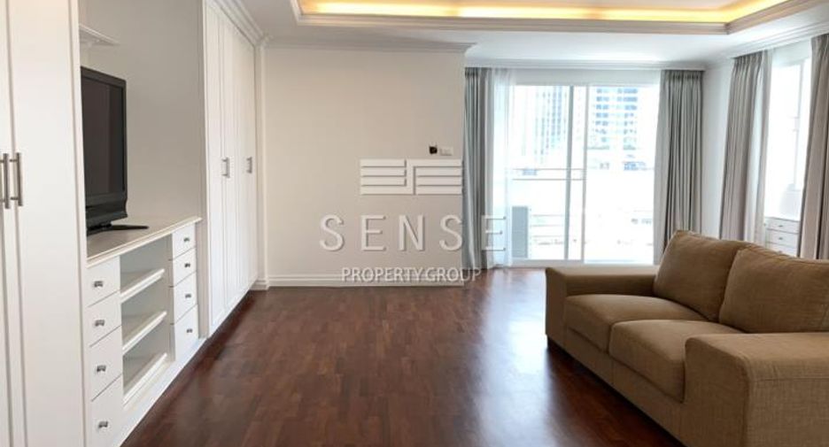 Wohnung zur Miete mit 3 Zimmer in Watthana, Bangkok