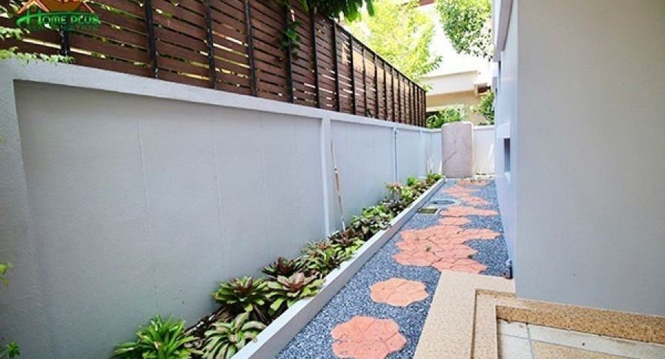 For sale 3 bedrooms house in Khan Na Yao, Bangkok