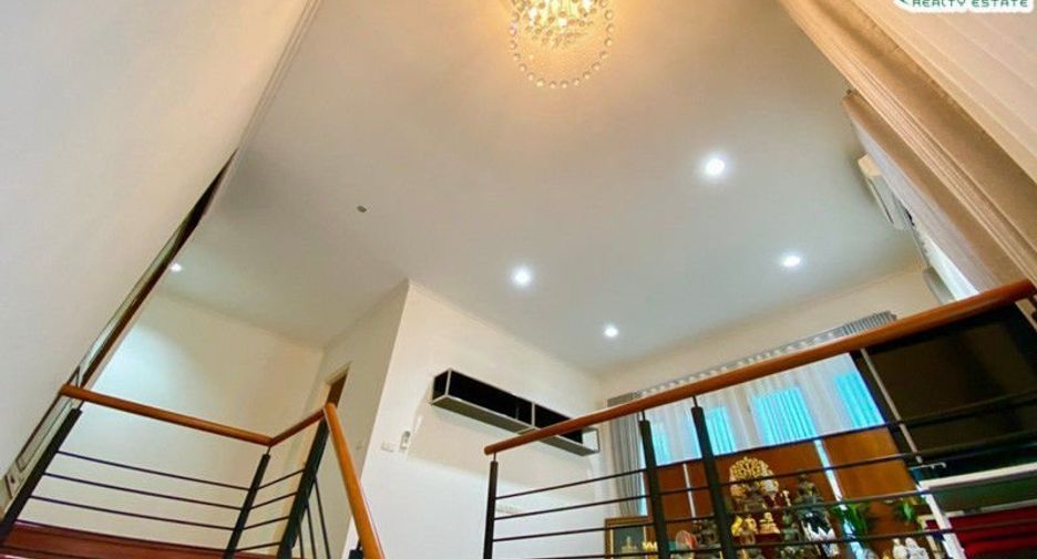 For sale 3 bedrooms house in Khan Na Yao, Bangkok