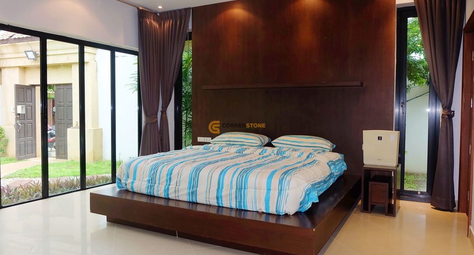 ให้เช่า และ ขาย 3 ห้องนอน บ้านเดี่ยว ใน จอมเทียน, พัทยา