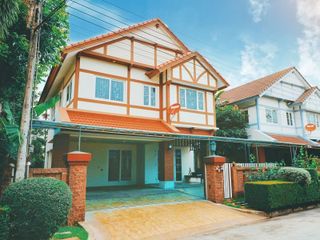 For sale 3 Beds house in Taling Chan, Bangkok