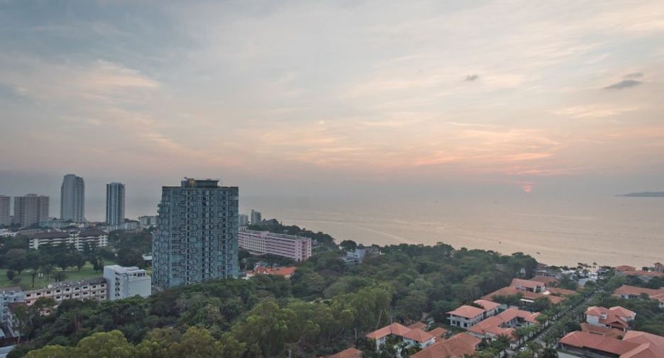 For rent 1 bed condo in Pratumnak, Pattaya