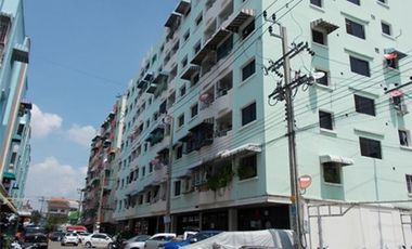 For sale studio apartment in Lat Phrao, Bangkok