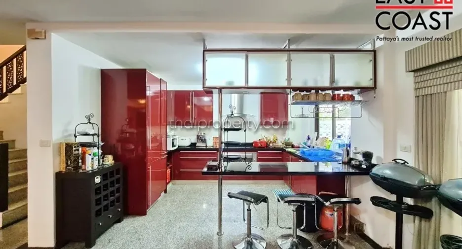 Haus zum Kauf mit 3 Zimmer in Na Jomtien, Pattaya