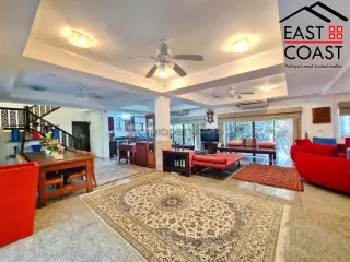 À vendre 3 chambres maison à Na Jomtien, Pattaya