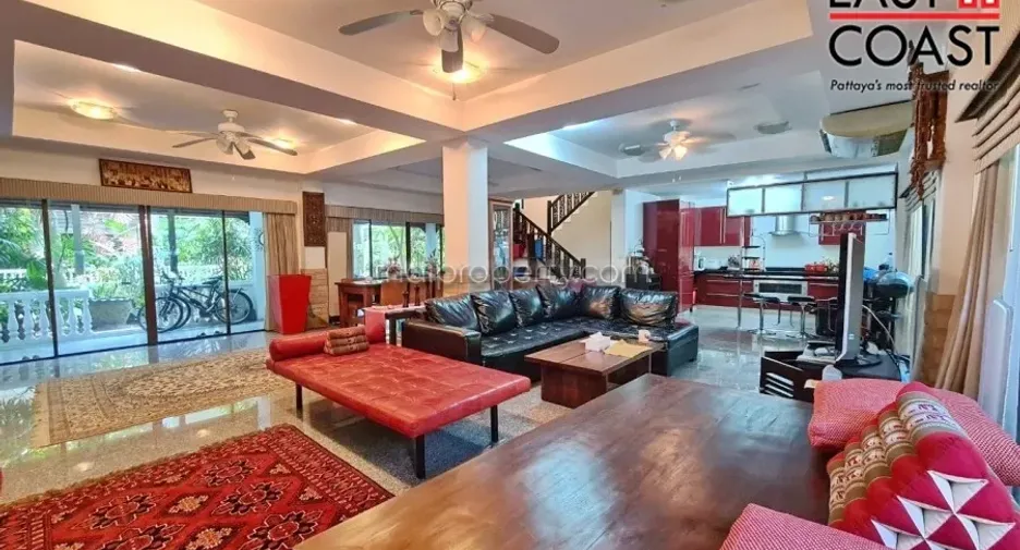 Haus zum Kauf mit 3 Zimmer in Na Jomtien, Pattaya