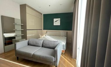 For sale 1 bed condo in Khlong Toei, Bangkok