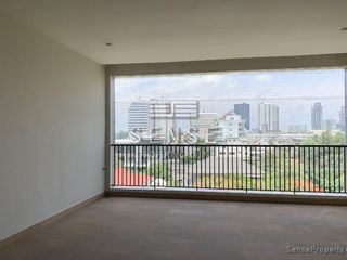 For rent 4 bed condo in Yan Nawa, Bangkok