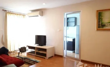 For sale 2 bed condo in Chatuchak, Bangkok
