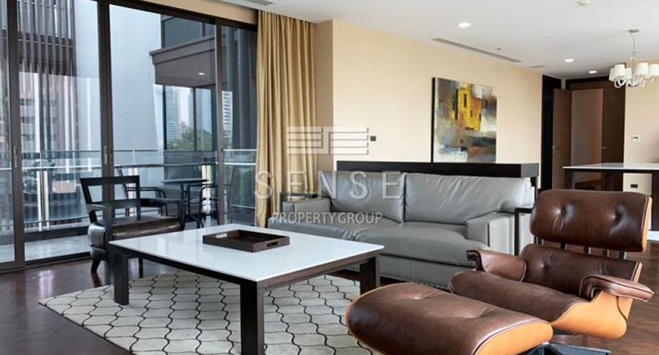 For rent 2 bedrooms condo in Watthana, Bangkok