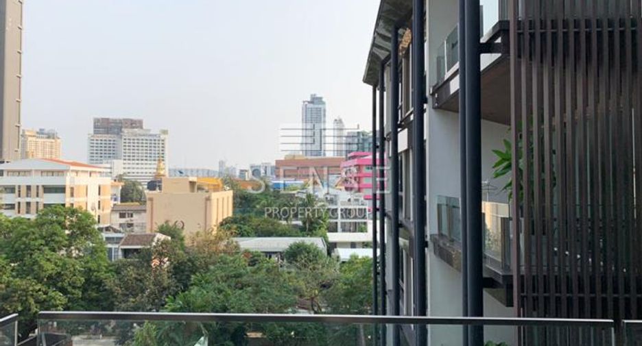 For rent 2 bedrooms condo in Watthana, Bangkok