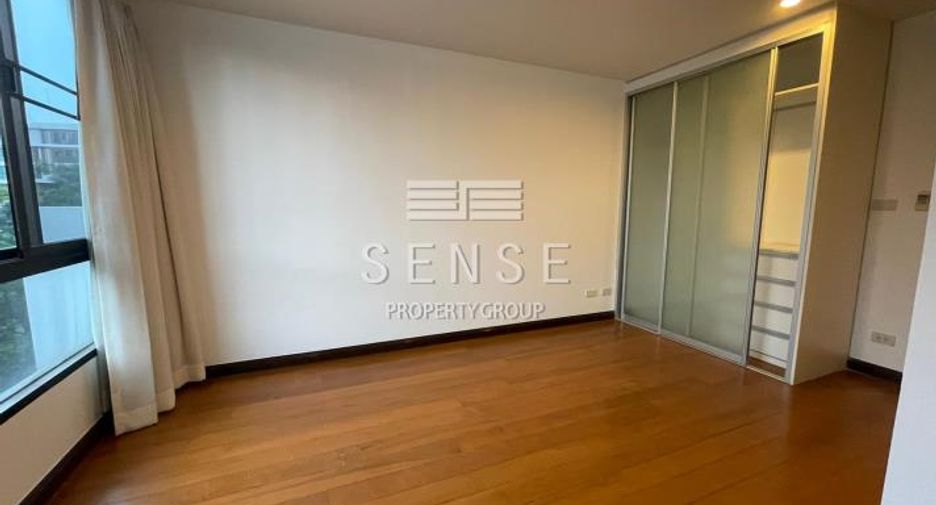 For sale 2 bedrooms condo in Watthana, Bangkok